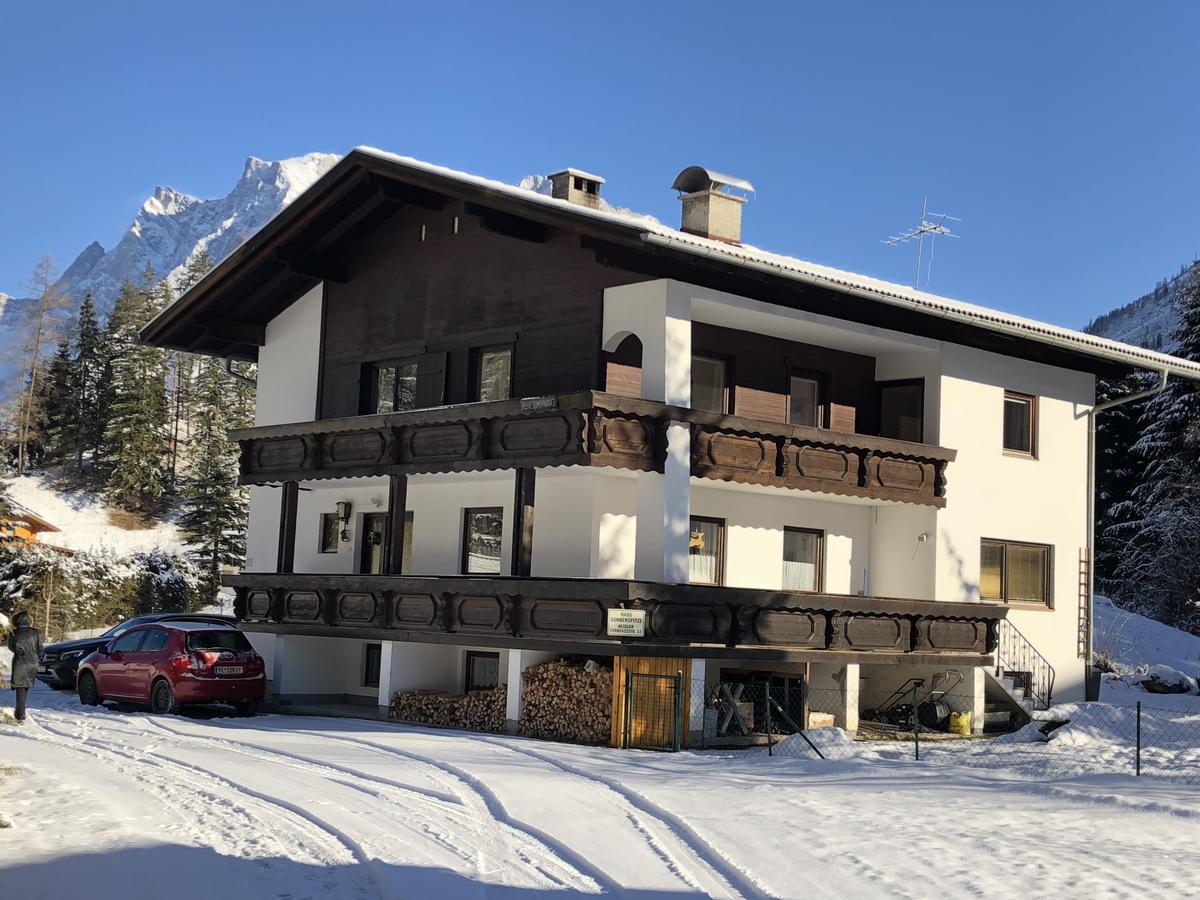 Апартаменты Haus Sonnenspitze - Fam. Nessler Бибервир Экстерьер фото